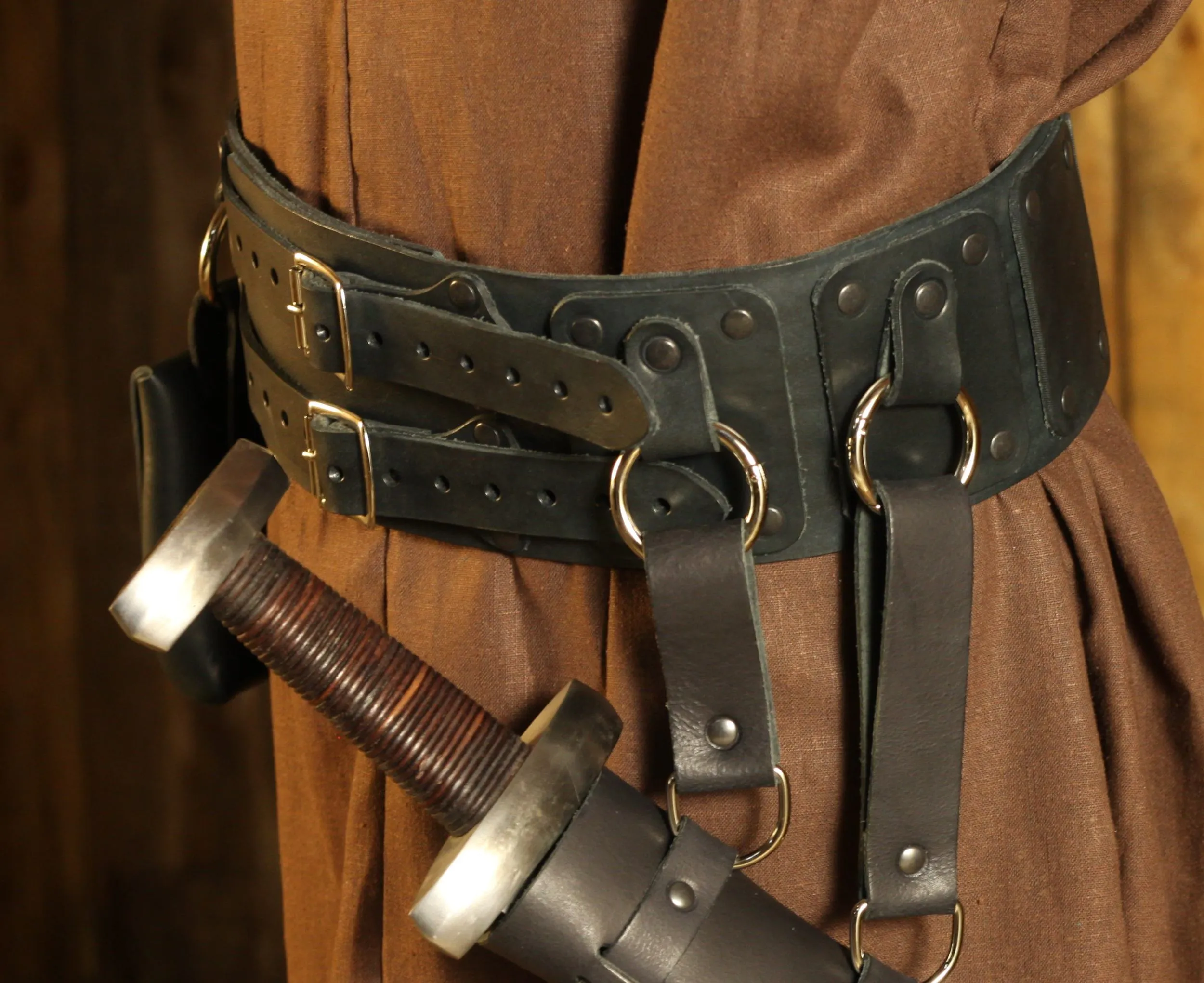 Breitgürtel aus Leder, 10cm, mit Ringen