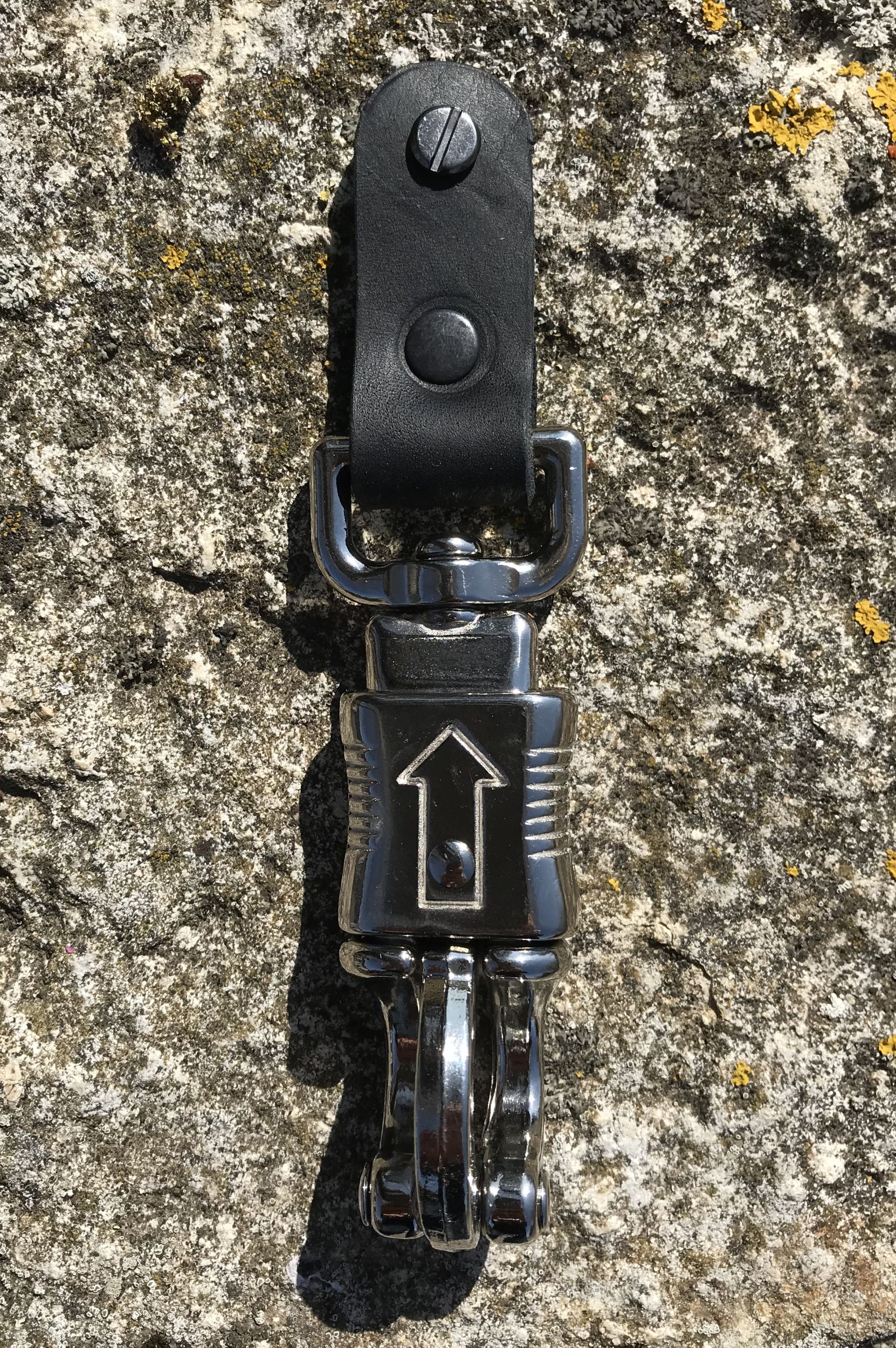 Zusatzschlaufe mit Panikhaken für den Gassigürtel