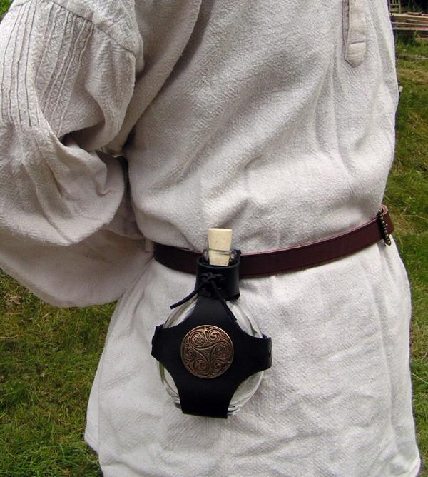 Feldflasche Flachmann mit Halter 0,2l