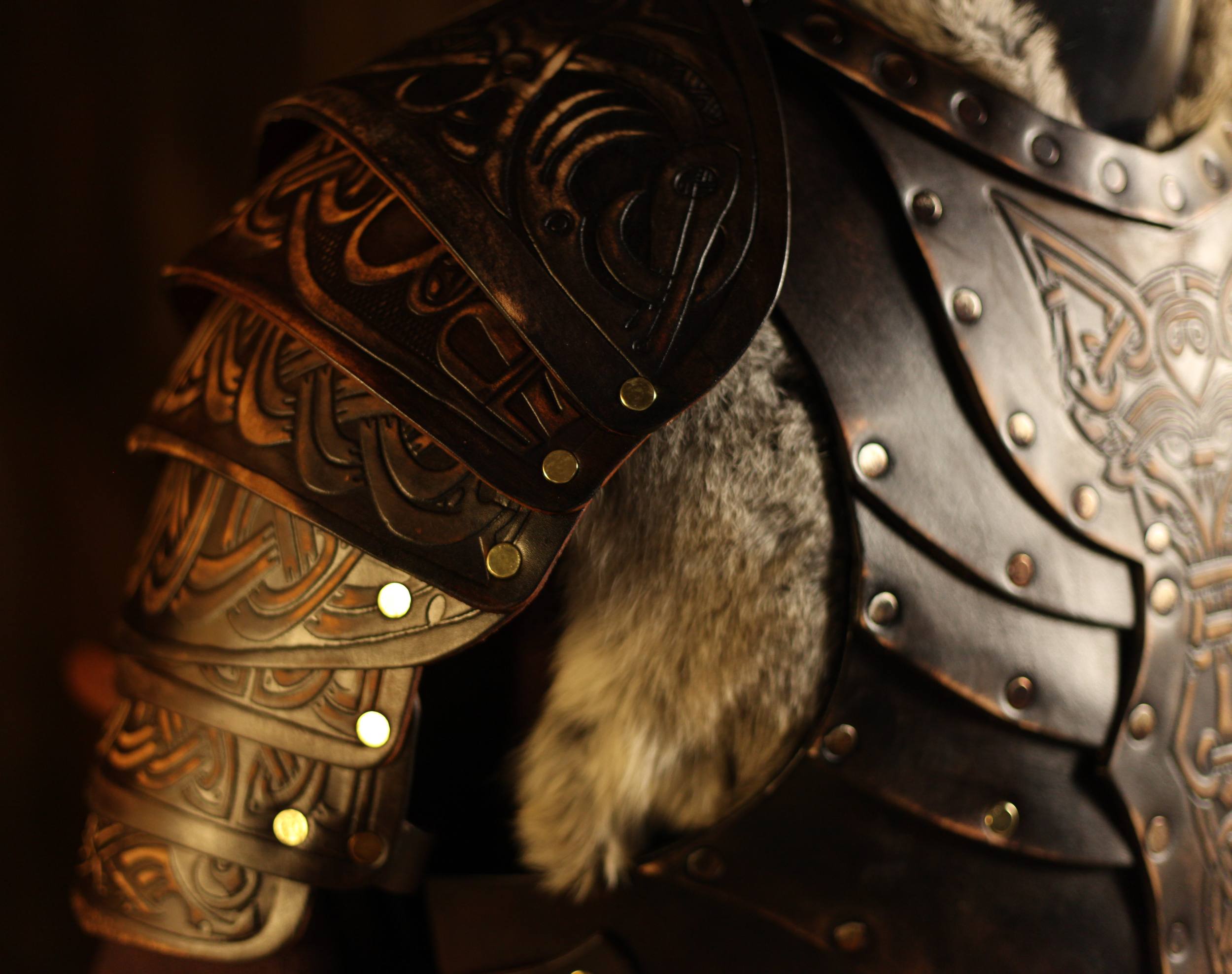 LARP Set Lederrüstung und Schulterrüstung