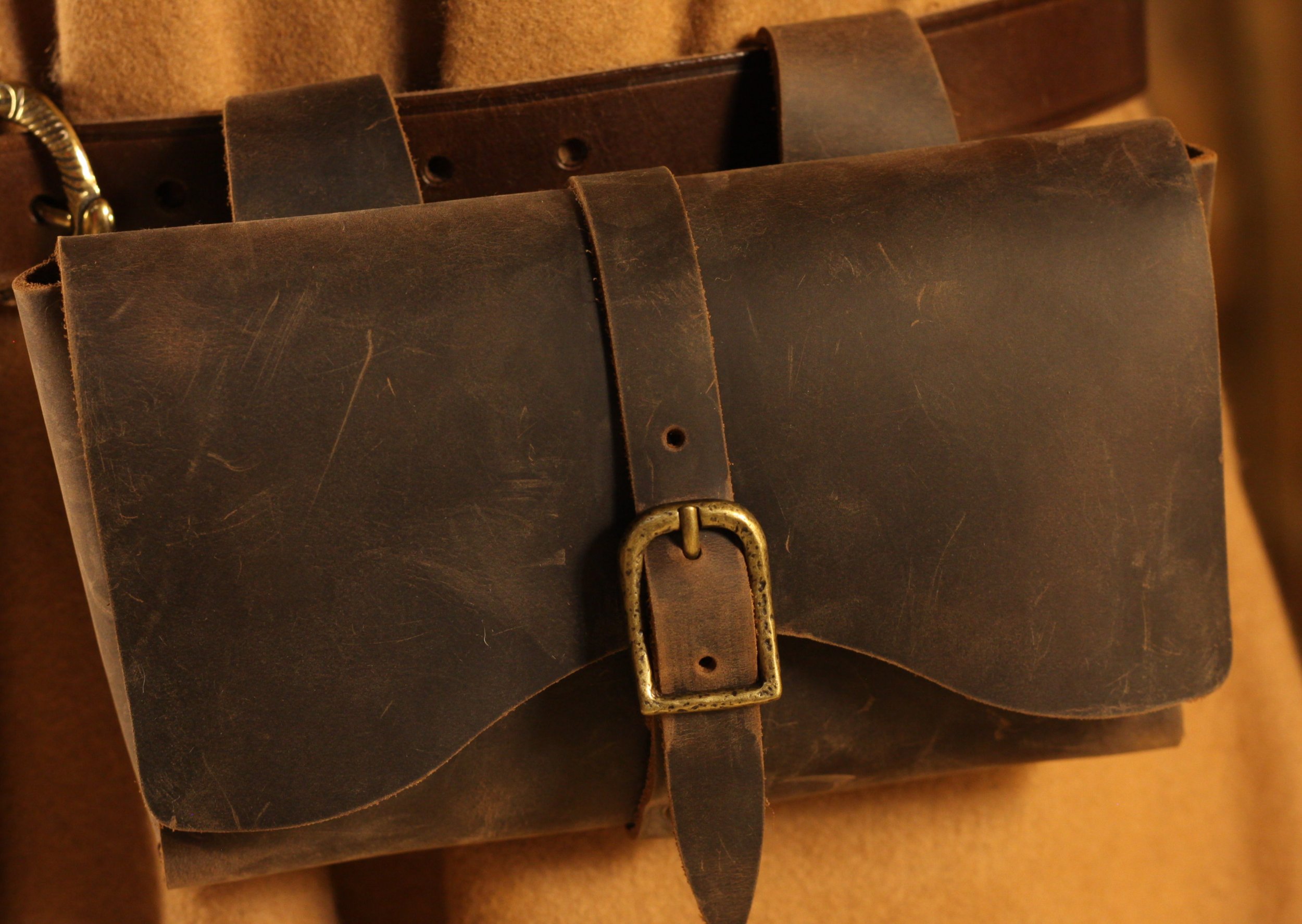 Große Gürteltasche aus Leder