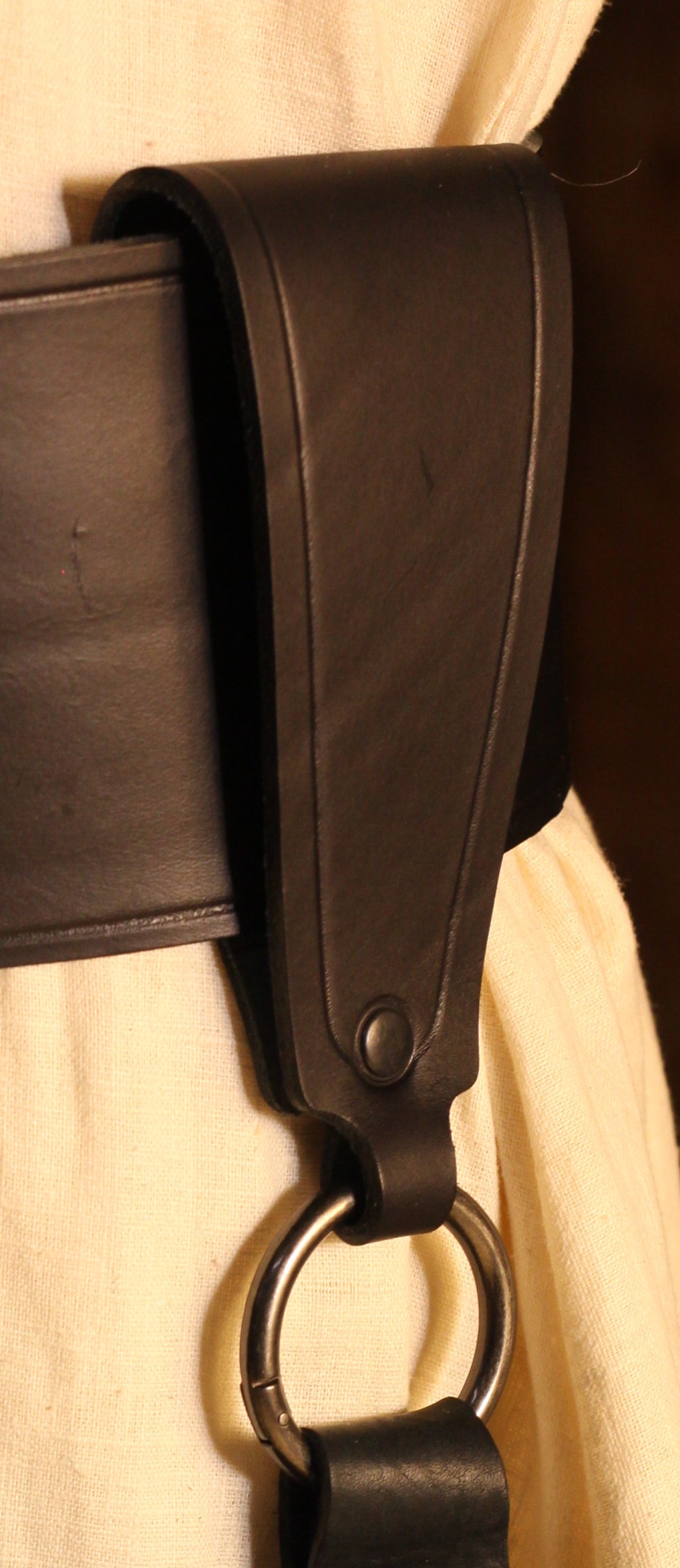 Gürtelschlaufe für Breitgürtel mit Ring