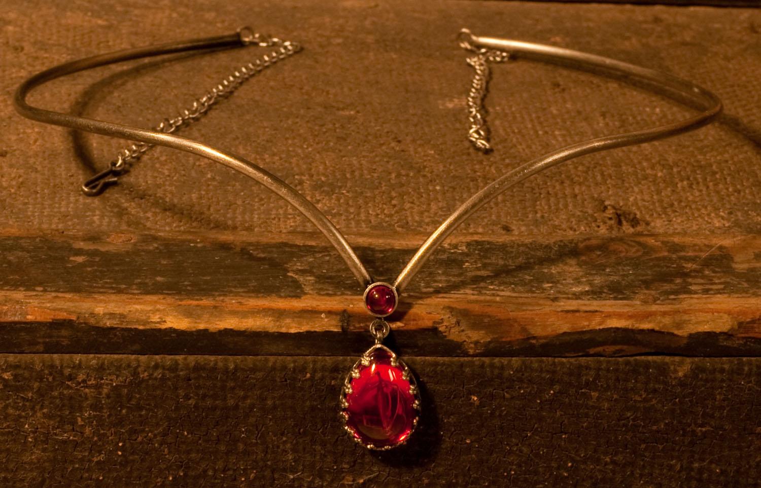 Tiara Träne der Erkenntnis