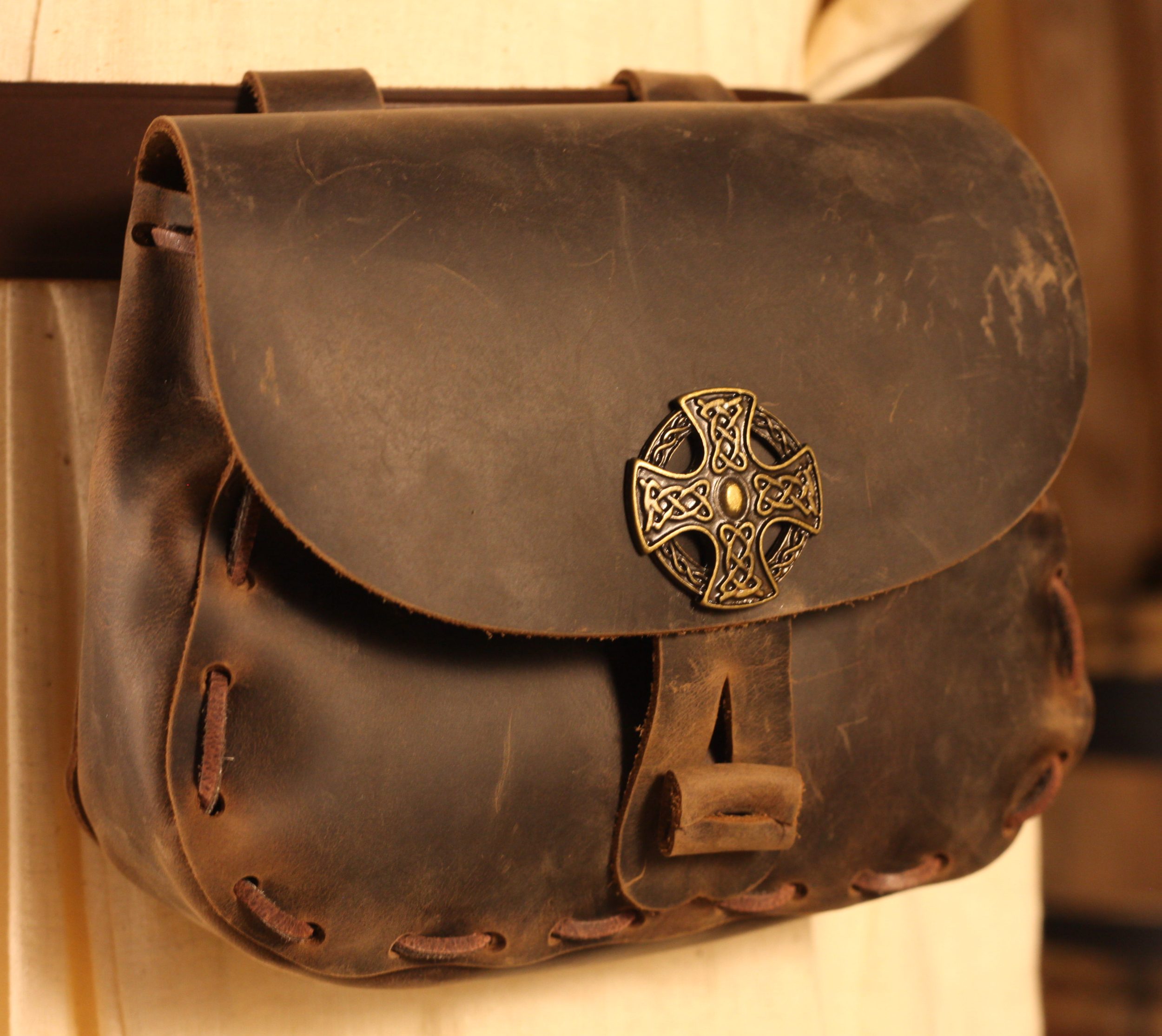 Mittelalterliche Tasche Keltenkreuz braun