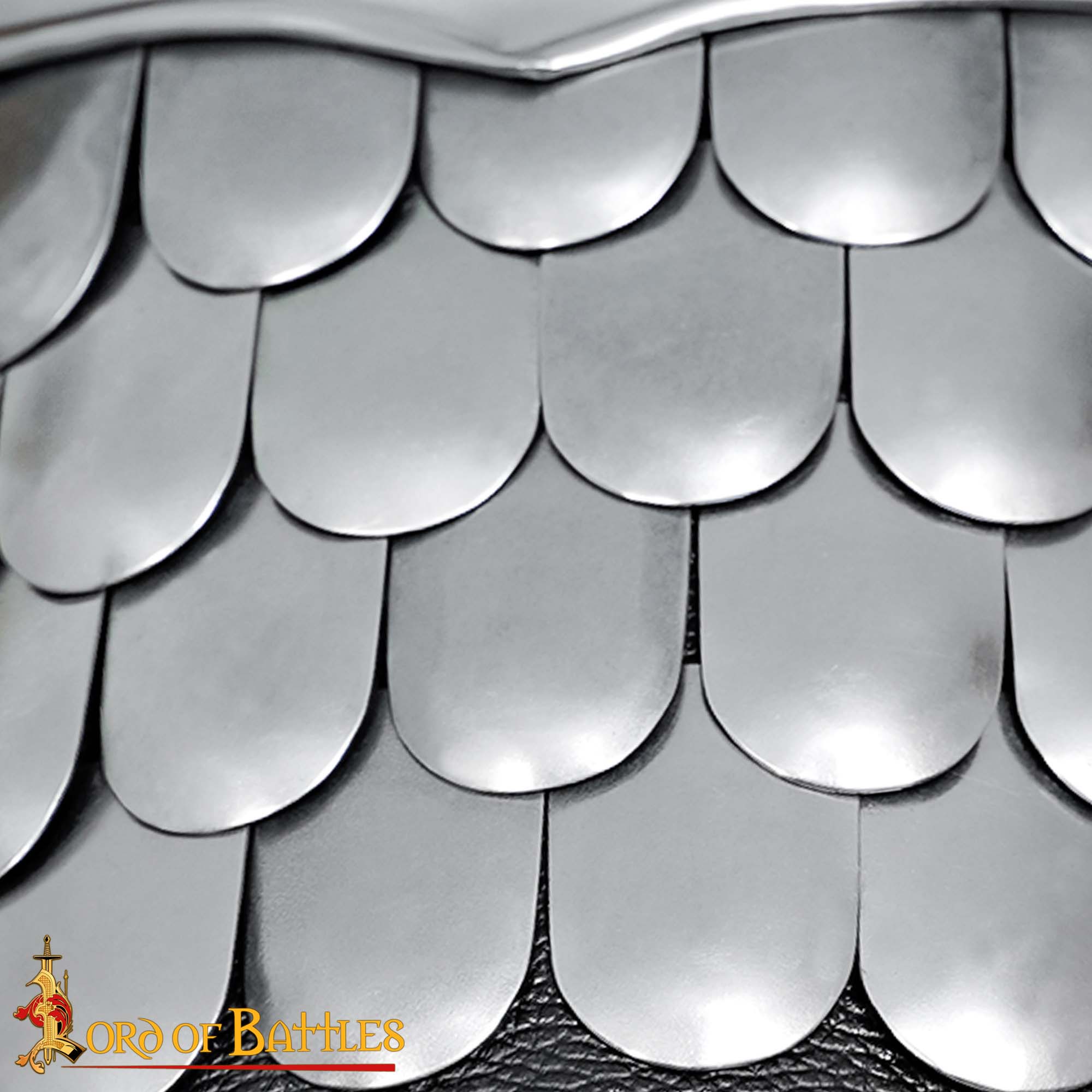 Mittelalterliche Schulter-Schuppenpanzer